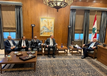 رئيس مجلس النواب اللبناني يستقبل وزير البترول
