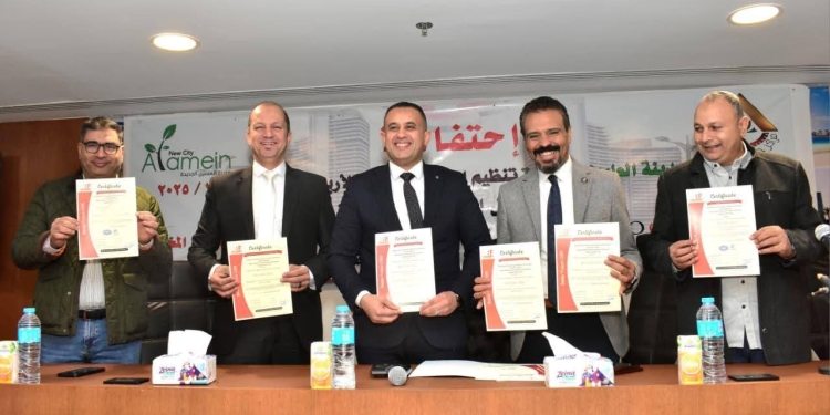 وزير الإسكان يشيد بحصول جهاز مدينة العلمين الجديدة على شهادة الأيزو الدولية في إدارة الأزمات والمخاطر والجودة
