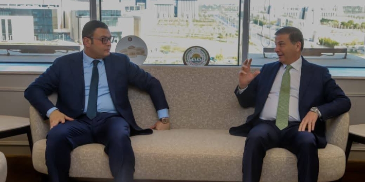 وزيرا الزراعة والإسكان يشهدان توقيع عقد اتفاق بين بحوث الصحراء و “المقاولون العرب” لإعادة تأهيل محطة الشيخ زويد