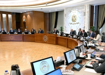 “مدبولي”: نحرص على إطلاق حزمة استثمارية متكاملة من أجل إعطاء دفعة للقطاعات الرئيسية الواعدة في الاقتصاد المصري