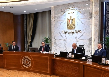 الحكومة تصدر 9 قرارات جديدة خلال اجتماعها الأسبوعي.. اليوم