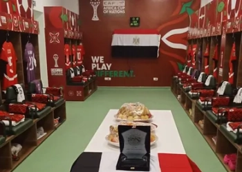 منتخب مصر يرتدى زيه التقليدى أمام بنين في ثمن نهائي بطولة إفريقيا