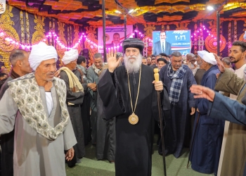 مطران إيبارشية نقادة وقوص يهنئ أعضاء مجلس نواب دائرة قوص