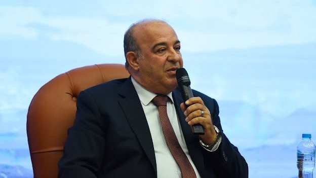 خلال جلسة الاستماع .. “مرشد” يطالب بتحسين الخدمة الصحية في الريف