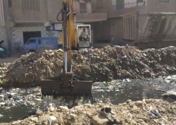 منال عوض: رفع ٤٥ طن مخلفات من مصرف أبو عوض بالهرم  وجاري رفع ٢٠ طن الآن