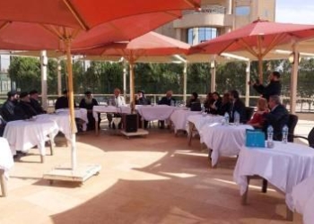 الأنبا مرقس يلتقى بأعضاء مجلس النواب بحضور محافظ القليوبية