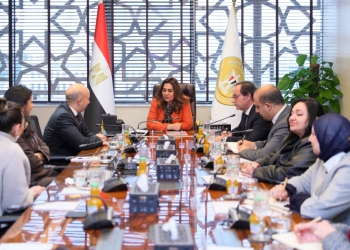 منال عوض: نحرص على دعم توجه القطاع الخاص نحو خفض الانبعاثات الكربونية وتطبيق المسئولية الممتدة للمنتج