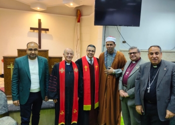 القس رفعت فكري يشيد بحكمة السيسي في إدارة السياسة الخارجية لمصر أثناء الإفطار بالكنيسة الإنجيلية