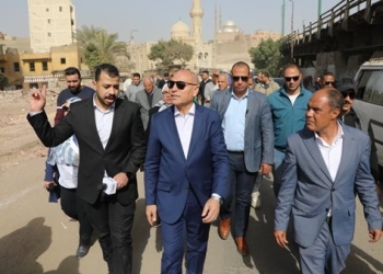 إزالة “كوبري الموت” خلال أيام.. محافظ القاهرة يعلن بدء تطوير منطقة السيدة عائشة وتحويلها لمسار سياحي تاريخي