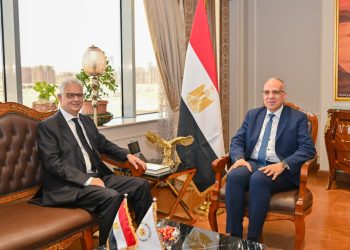 “سويلم” يلتقي ووزير المياه المغربي لبحث سبل تعزيز العلاقات الثنائية بين البلدين في مجال إدارة الموارد المائية