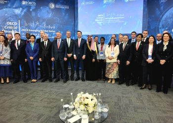 وزير البترول يستعرض رؤية مصر لتعظيم العائد الاقتصادي من قطاع التعدين أمام منتدى المعادن الحرجة بإسطنبول