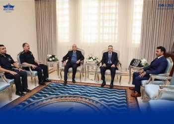 الفريق أسامة ربيع يستقبل وفد معهد دراسات الحرب الجوية