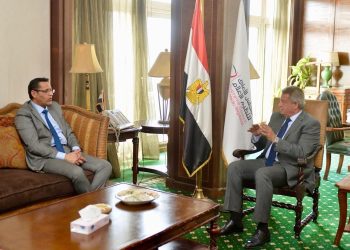 رئيس “الأعلى للإعلام” يبحث استمرار التعاون مع  نقابة الصحفيين