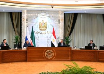 مينيخانوف : روسيا شريك وثيق لمصر في مجال الأمن الغذائي لمكانتها كمركز لوجستي في مجالي الغذاء والطاقة