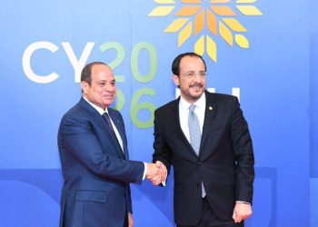 الرئيس السيسي يدعو لتكثيف الجهود الدولية لوقف التصعيد في المنطقة