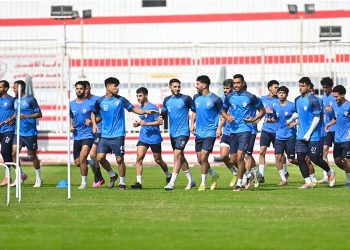 فقرة بدنية في مران بعثة الزمالك اليوم