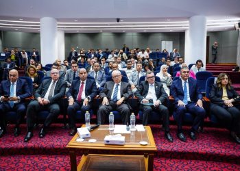 بحضور نائب رئيس الوزراء للشئون الاقتصادية.. وزير التخطيط والتنمية الاقتصادية يعقد لقاءً تشاركيًا مع 50 شركة لتفعيل “ميثاق الشركات الناشئة”