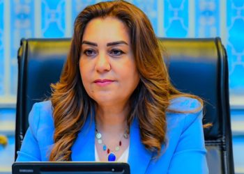 وزيرة التنمية المحلية تتابع مع المحافظين تطورات الوضع في المحافظات خلال أول أيام عيد الأضحى المبارك