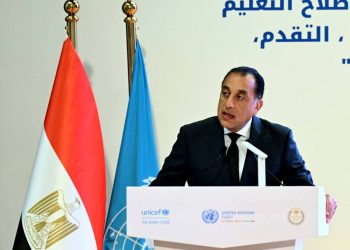 مدبولى : رغم التحديات التمويلية الراهنة ما زال قطاعا التعليم والصحة هما الأعلى سنويًا في الاستحواذ على الاستثمارات