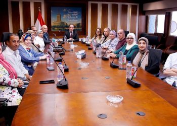 ‏في عامها السبعين ..  ” المسلماني ”  يلتقي أسرة الإذاعة الثقافية من القاهرة >