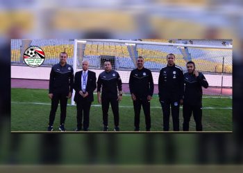 وصول طاقم حكام مباراة الزمالك وسموحة رغم حادث حكم الـVAR