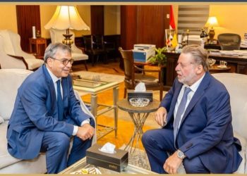 محافظ البنك المركزي يبحث مع نظيره التونسي تعاون البنكين في تعزيز القطاع المصرفي