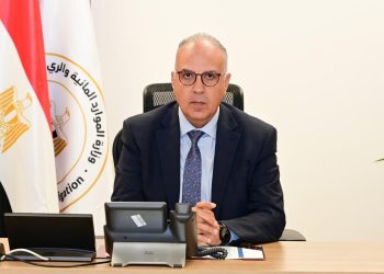 وزير الري يستعرض إجراءات تمكين “روابط مستخدمي المياه”