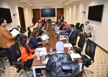 “إعلام البرلمان” تفتح ملف تعيين الصحفيين المؤقتين بالمؤسسات الصحفية بحضور نقيب الصحفيين