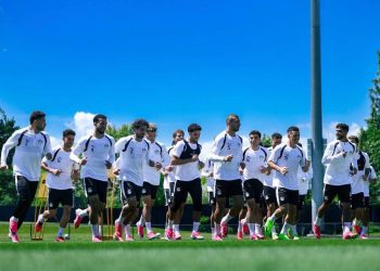 منتخب مصر يتدرب على ملعب جامعة جونزاجا استعدادًا لمواجهة نيوزيلندا