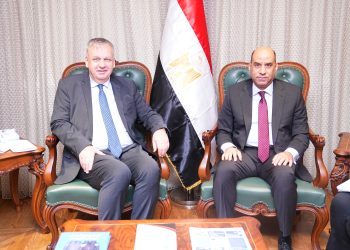 وزير العمل يبحث مع السفير الألماني بالقاهرة تعزيز التعاون في تنقل العمالة والتدريب المهني