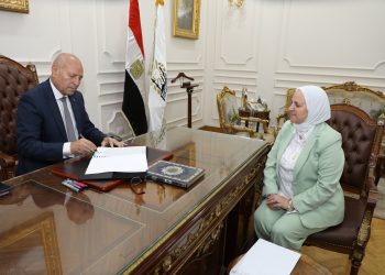 ظهرت الآن.. اعتماد نتيجة الشهادة الإعدادية بالقاهرة بنسبة نجاح 73%