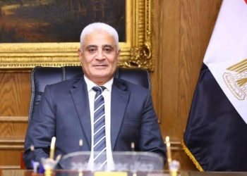 توك شو “من ماسبيرو” يواصل الانفرادات.. رامي رضوان يحاور رئيس الهيئة القومية للتأمين