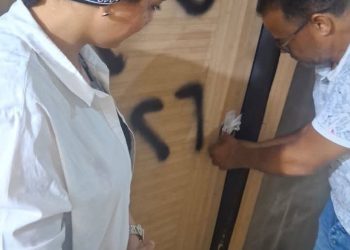 مديرية الصحة بالسويس تغلق 22 منشأة طبية خاصة لارتكاب مخالفات جسيمة وانتحال صفة أطباء