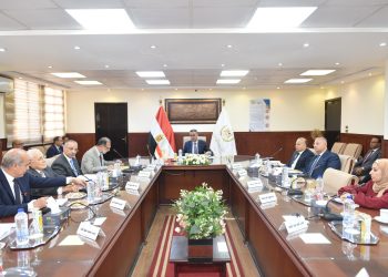 > وزير التموين يترأس اجتماع الجمعية العامة للشركة المصرية القابضة للصوامع والتخزين