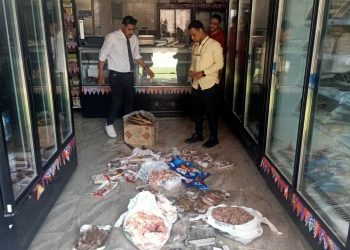 حمايه المستهلك ينفذ حملة مكبرة لإعادة الانضباط بالشارع الاسوانى