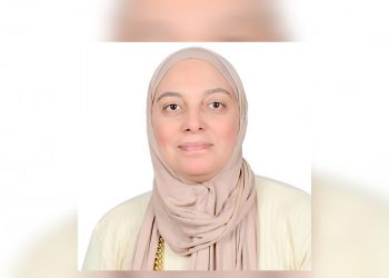 غادة أحمدين.. أول امرأة تتولى إدارة برنامج المنح الصغيرة في مصر