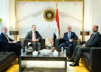وزير الاستثمار يبحث مع الرئيس التنفيذي لمؤسسة الاستثمار البريطانية الدولية BII تعزيز تدفقات الاستثمار