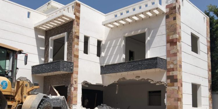 حملات مكثفة بالإسكندرية لإزالة مخالفات البناء والتعديات ضمن أعمال الموجه الـ29 بأحياء المحافظة