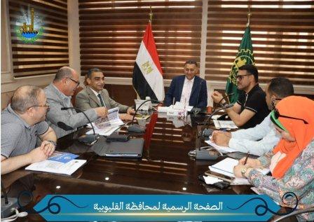 محافظ القليوبية يتابع الموقف التنفيذي لمشروعات مياه الشرب والصرف الصحي