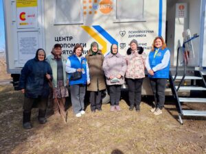 Команда мобільного Центру допомоги врятованим Києва відвідала село Ягідне, Чернігівської області. 