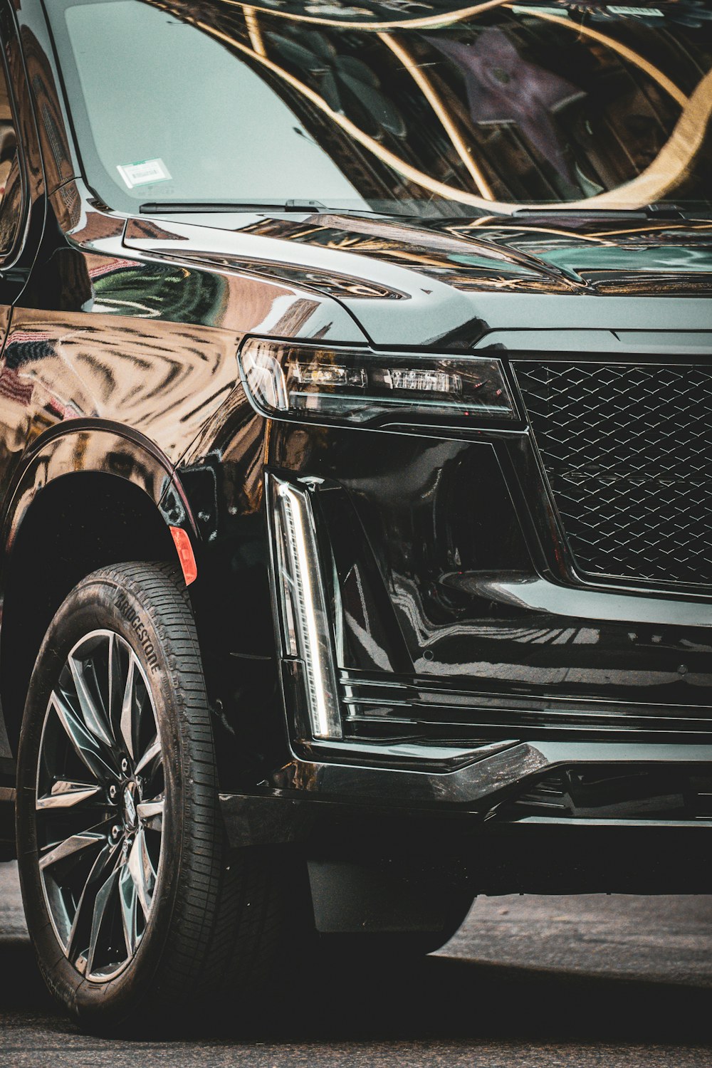 SUV
