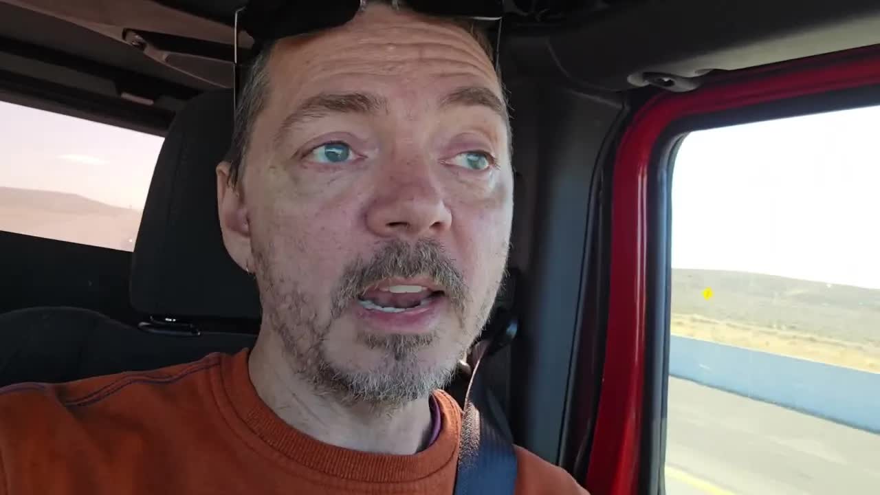 Mouse in RV, Deciding Nevada vs Oregon