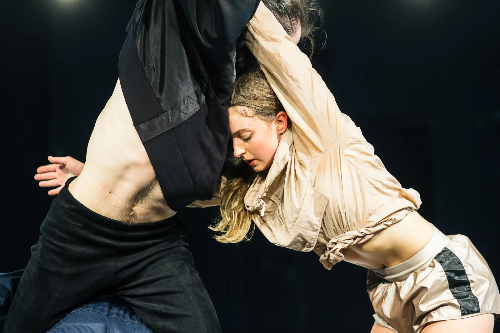 ONE Teatru Dada von Bzdülöw