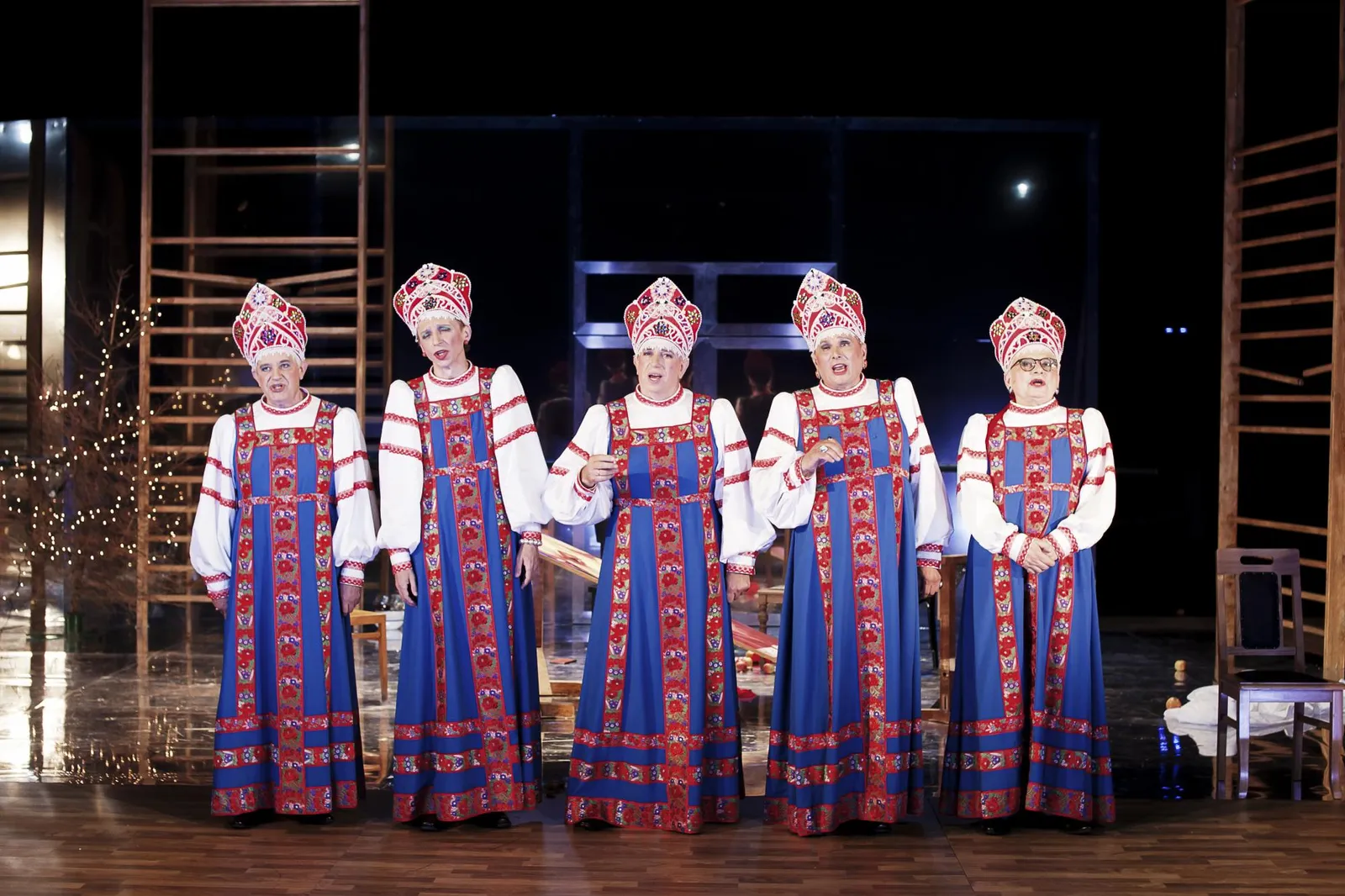 weekend-majowy-w-teatrze-0_weekend-majowy-w-teatrze-0