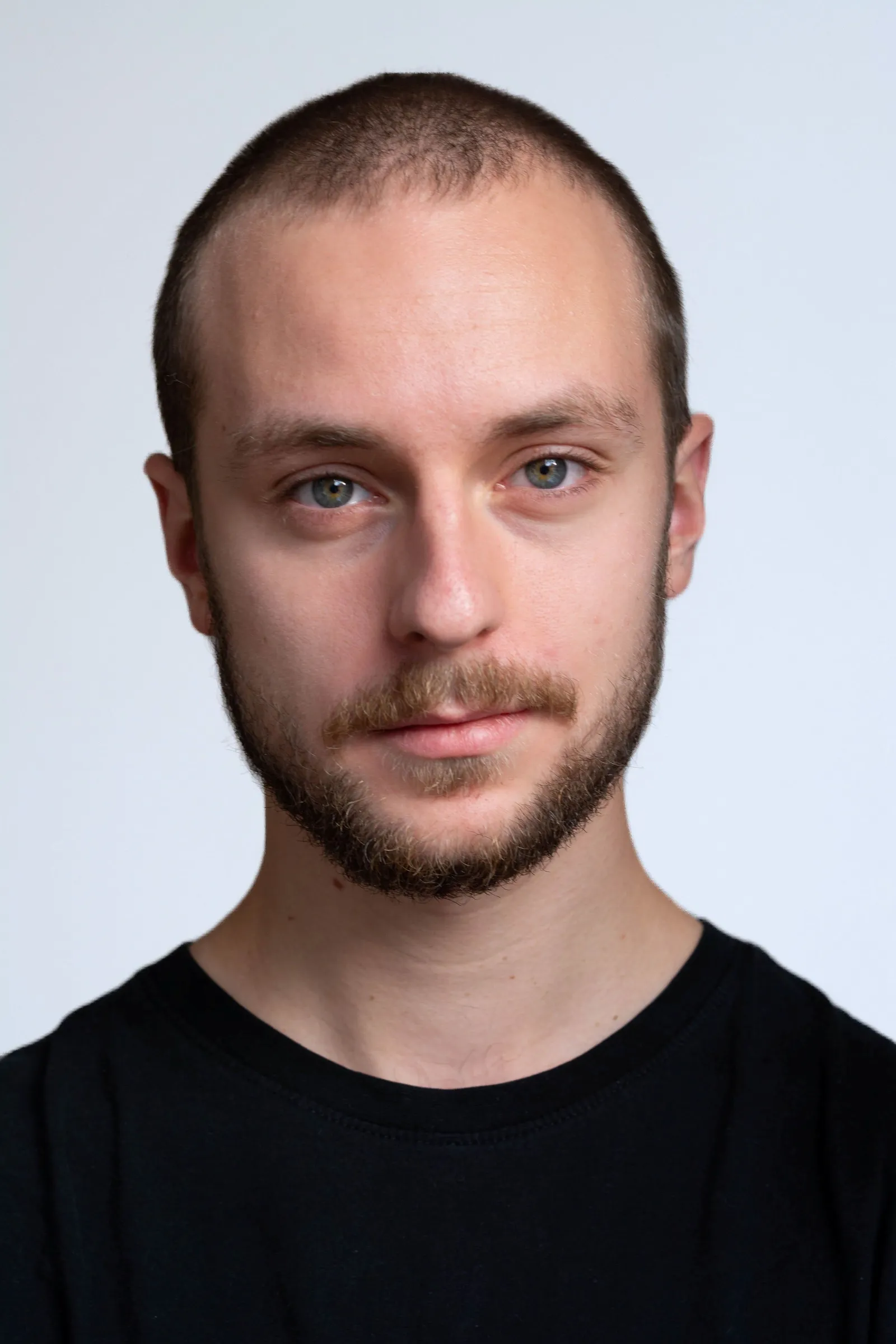 Profil aktora: Błażej Szymański