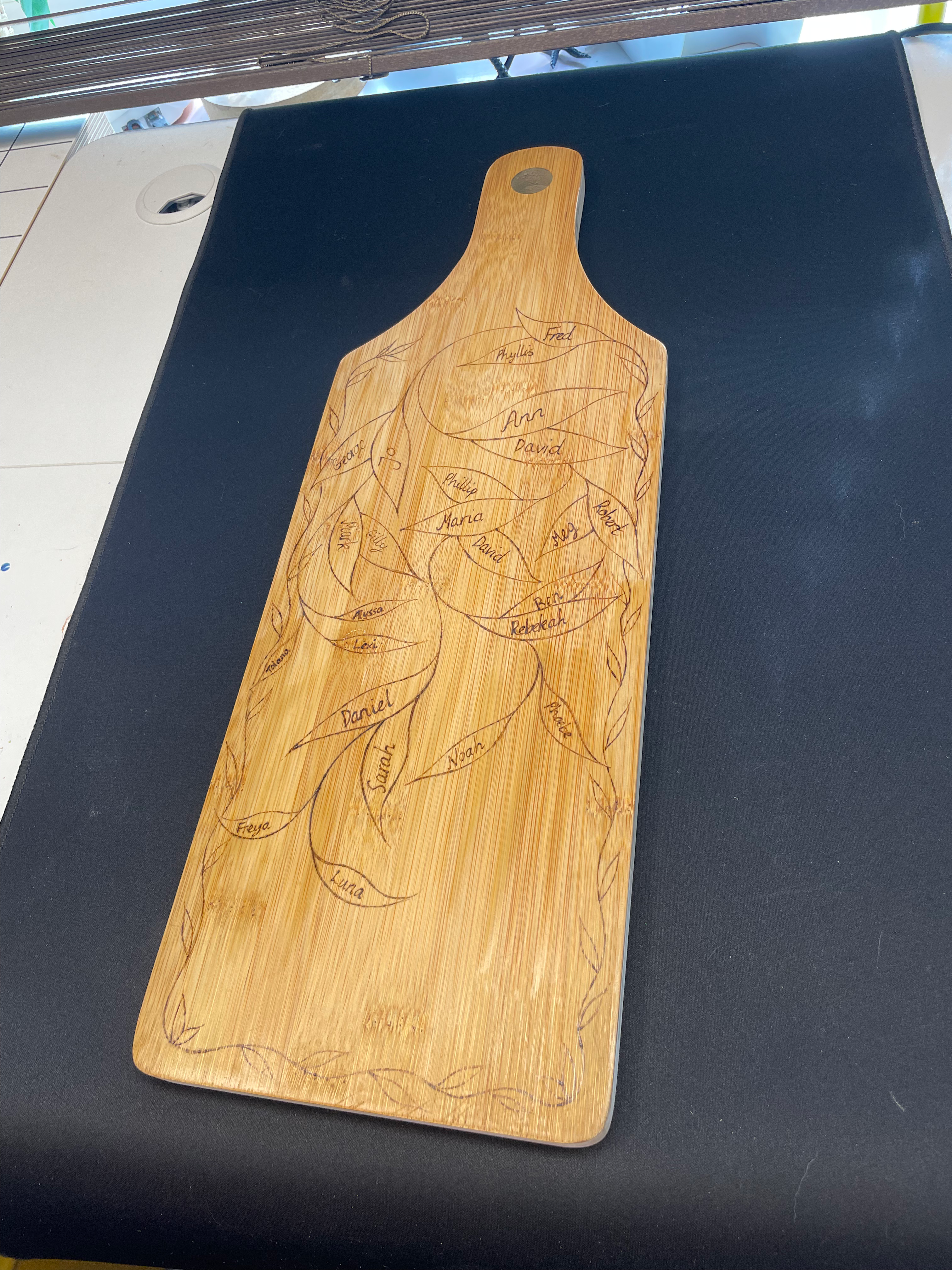 Custom Family Tree Chopping Board