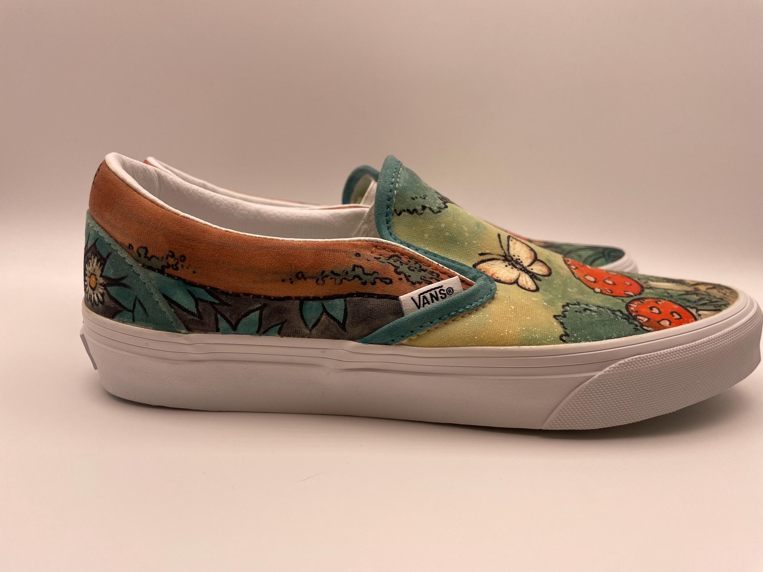 Hand painted Custom Vans "Woodland" Size UK 5 - image 6