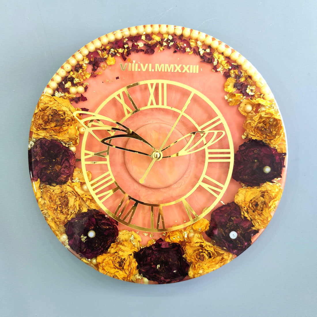 Resin clock  - wholesale Home and Cleaning Products supplier in India