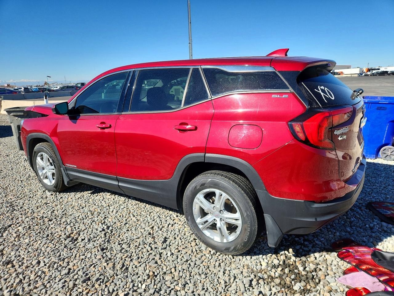 2018 GMC TERRAIN SLE photo 2