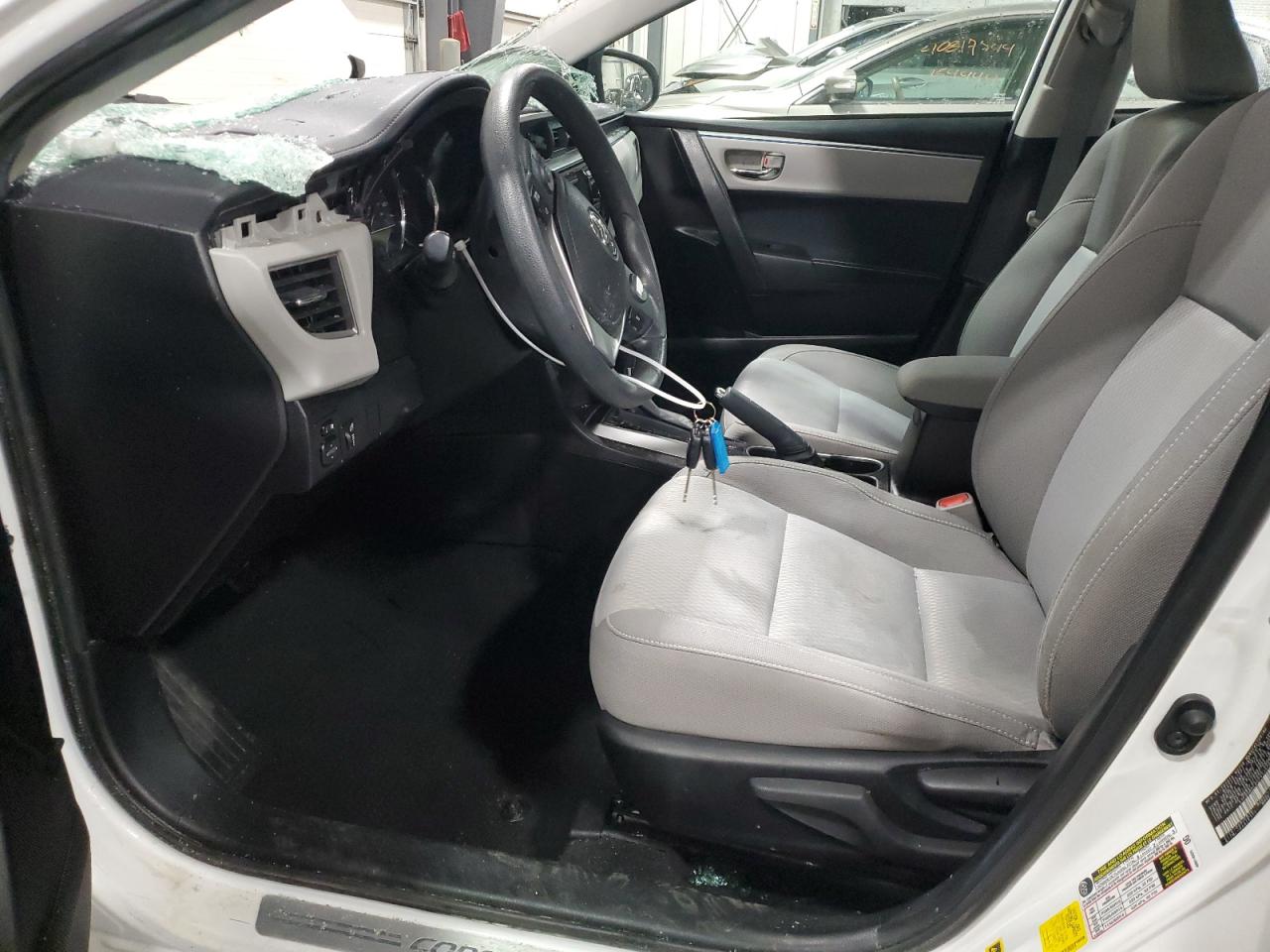 2016 TOYOTA COROLLA LE photo 13